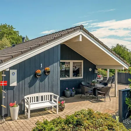 Maureen - 10-5km From The Sea By Interhome